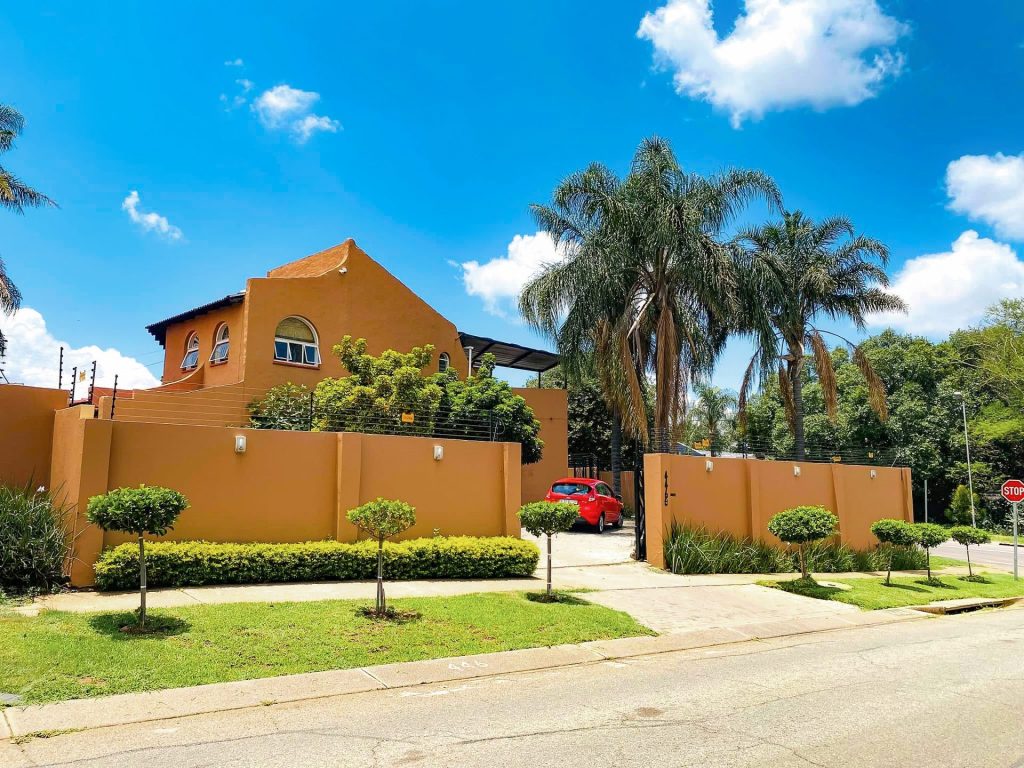 Exterior view of Living in Principle halfway house and sober living in Pretoria.
